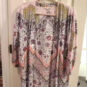Beautiful silky LOFT kimono cardigan